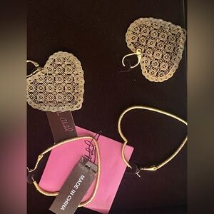 Paula Abdul Signature Gold Jewelry Set